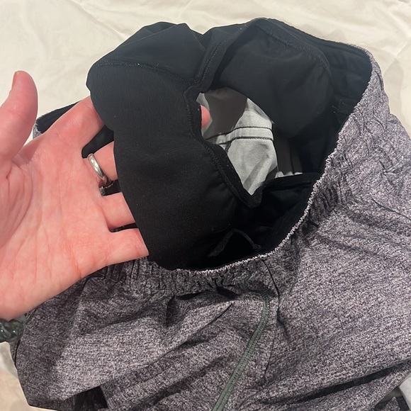 Lululemon shorts - Picture 7 of 7